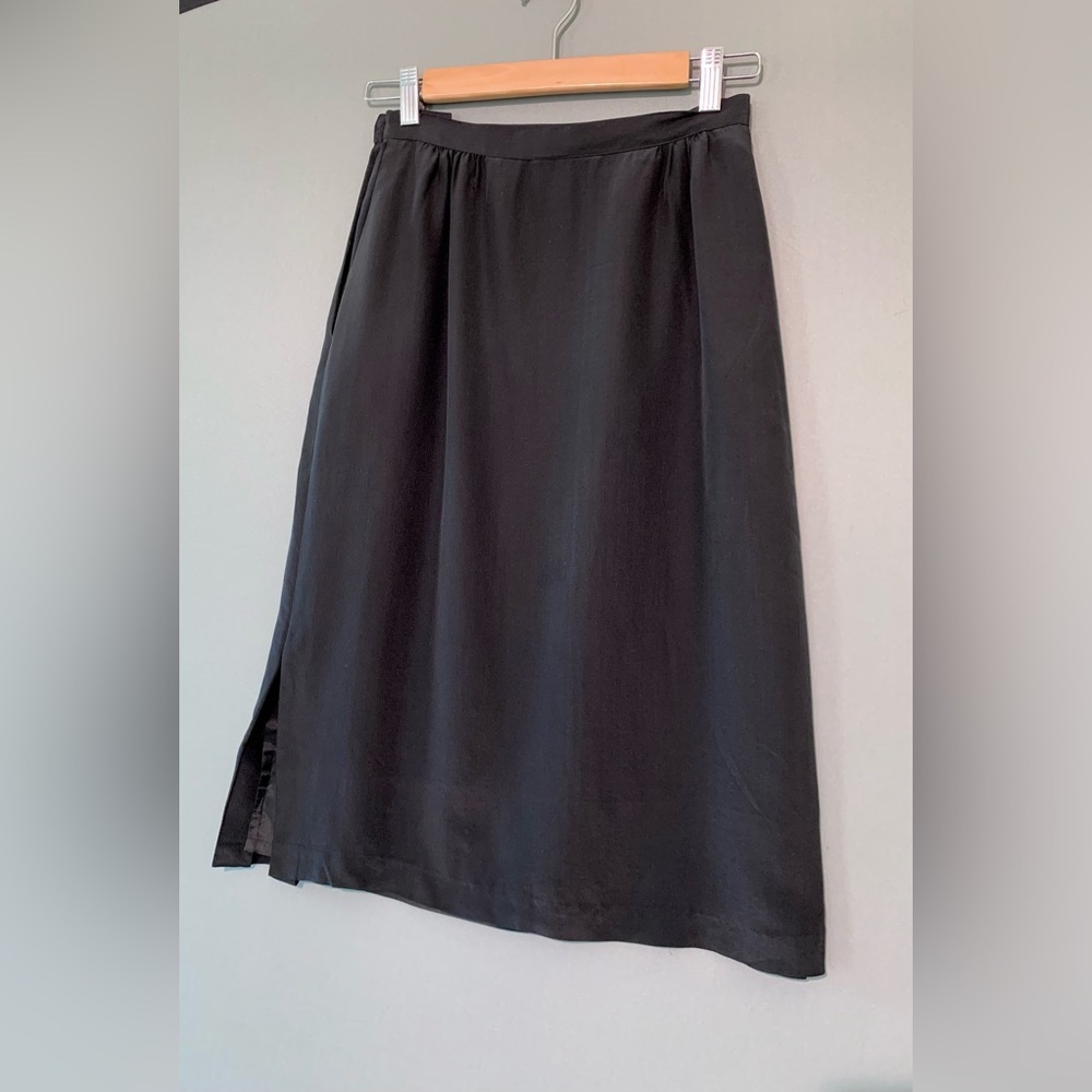 Vintage Relin of San Francisco 100% Silk Skirt. Size 5/6 fits like a 0/2